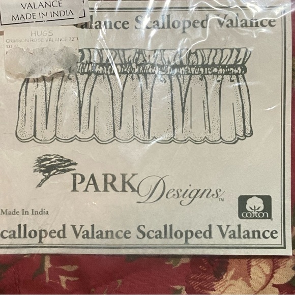 Park Designs Vintage Farmhouse Design Scalloped Valance In Crimson Red Rose. - Picture 2 of 4